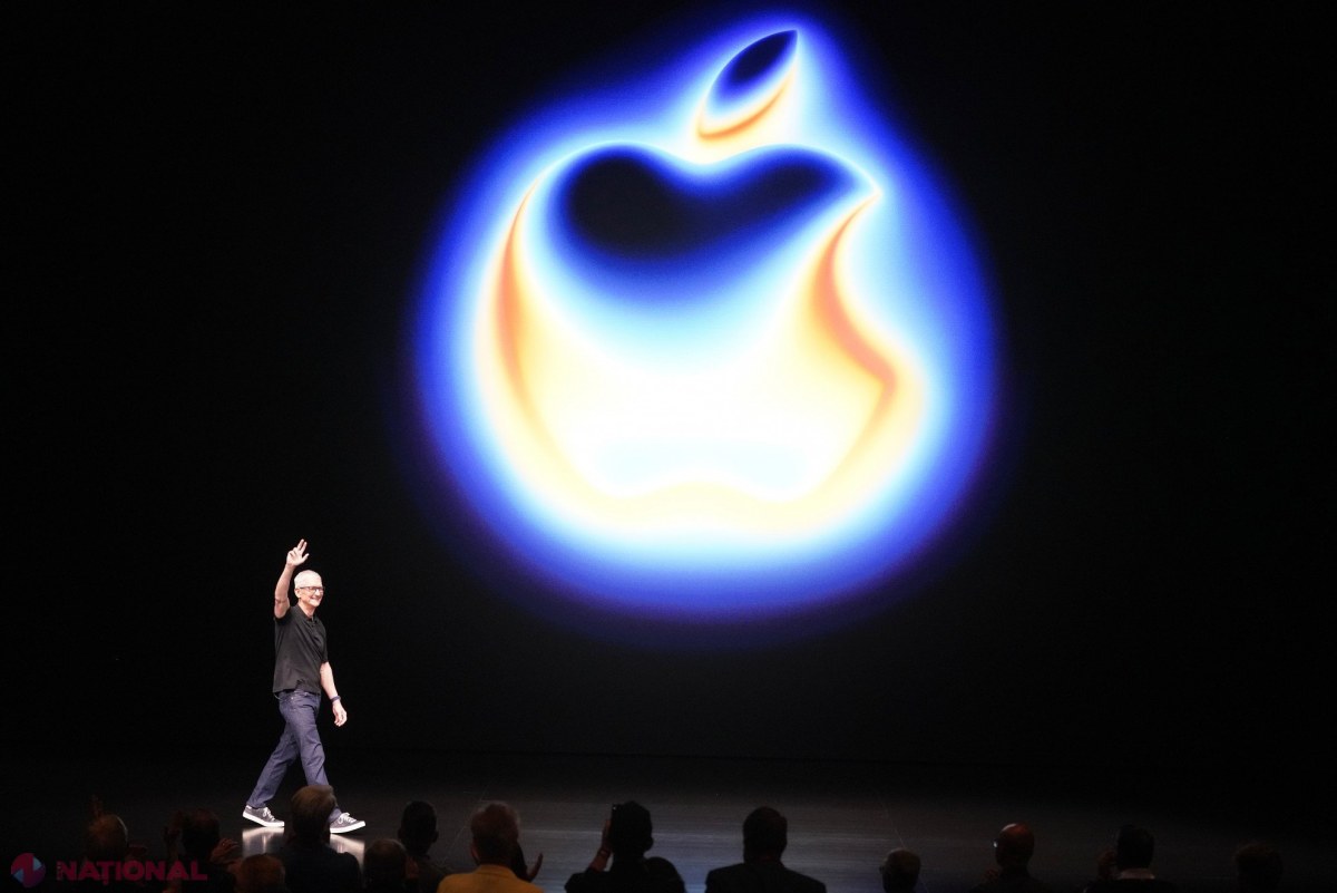 Tim Cook lasă Apple în mâinile lui John Ternus, după 15 ani în care a transformat compania într-un gigant de 4 trilioane de dolari