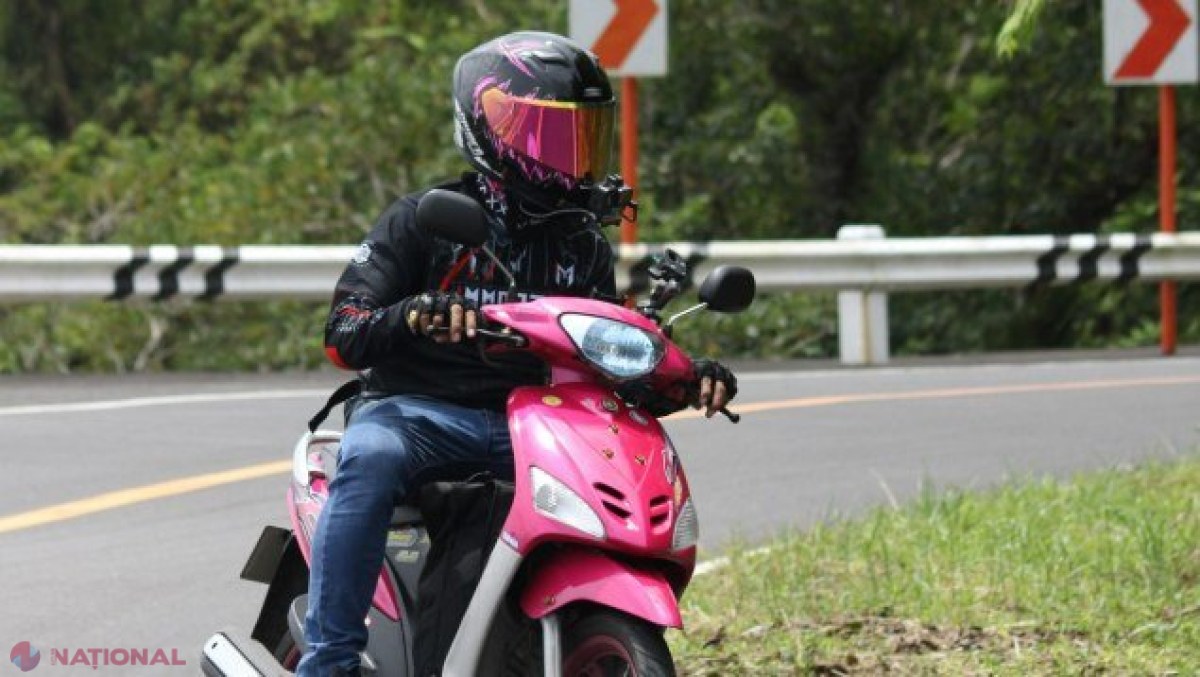 Tânăr fără permis, prins beat și drogat la ghidonul unei motociclete în Chișinău, amendat cu 140.000 lei