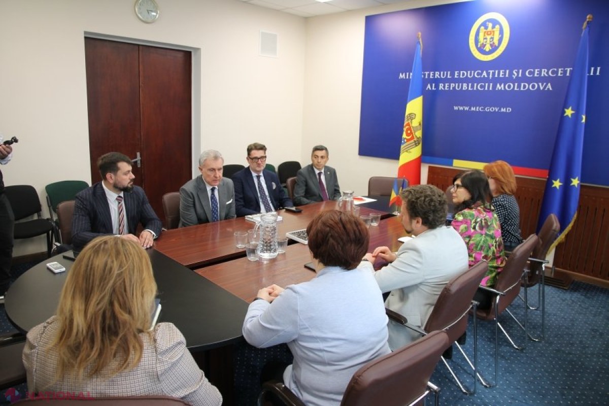 Casa Regală a României și Ministerul Educației de la Chișinău lansează proiecte comune pentru promovarea limbii române și burse pentru studenți din Republica Moldova