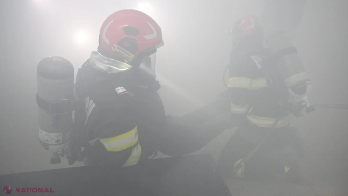Incendiu de mari proporții la un depozit de reciclare din Giurgiu, mesaj RO-ALERT pentru locuitori și intervenție amplă a pompierilor și Gărzii de Mediu