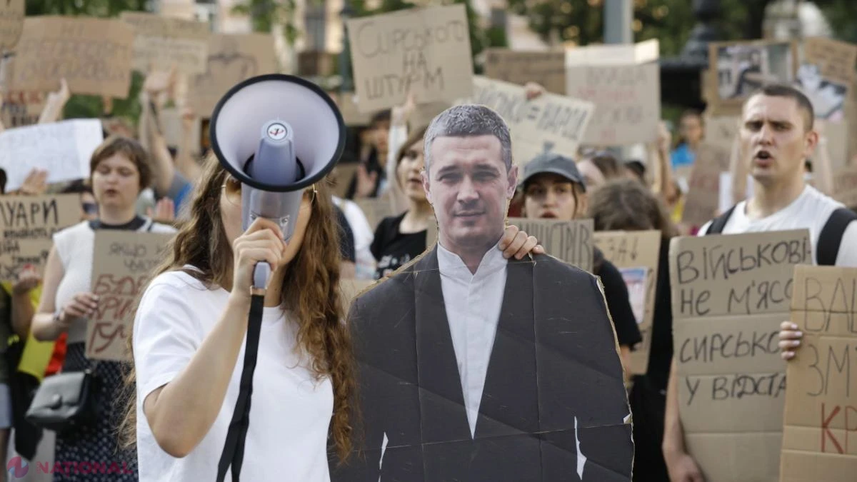 Șeful armatei Ucrainei neagă conflictul cu Fedorov după demiterea de la Apărare și cere ca atenția să fie pe războiul cu Rusia, nu pe dispute interne