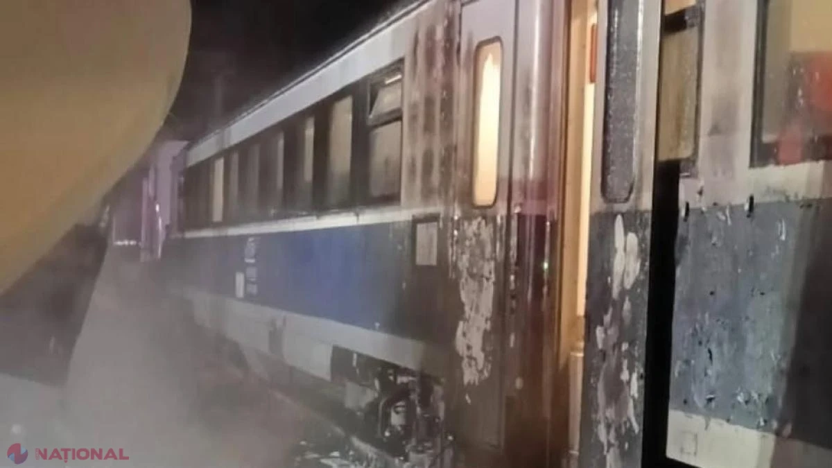 Tren InterRegio Suceava-Constanța, izbit de un camion cu ciment în Bacău: incendiu și linie de contact ruptă