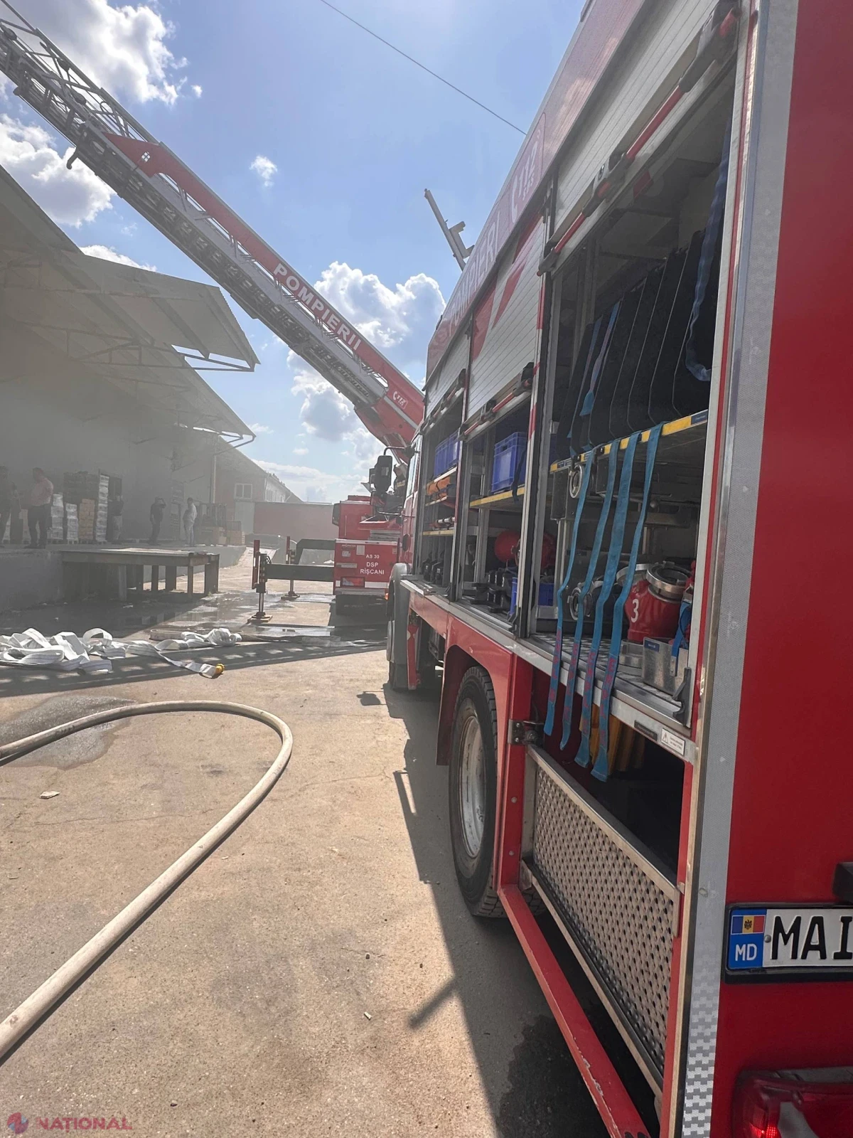 Incendiu la un depozit frigorific din strada Petricani, lichidat rapid de pompierii IGSU în Chișinău