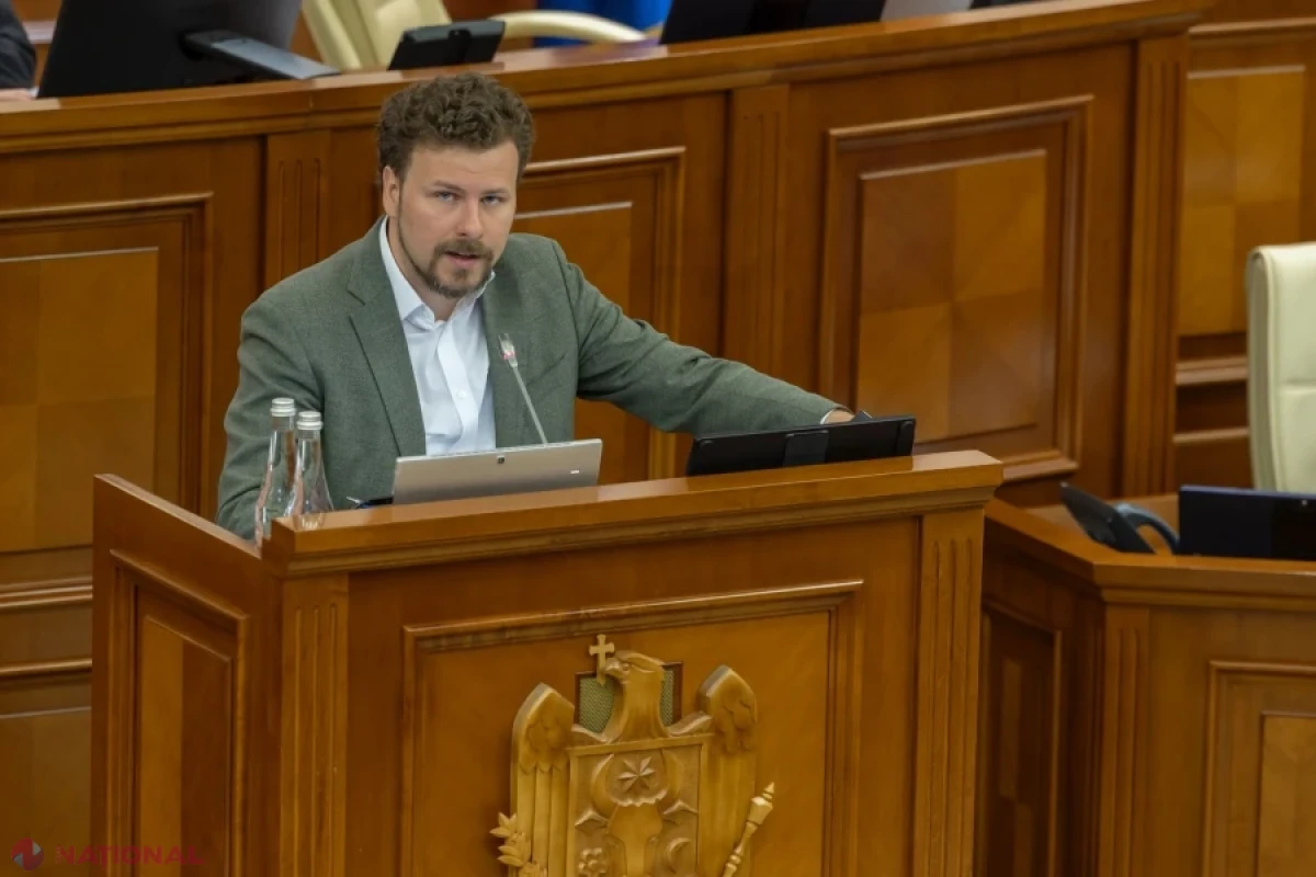 Parlamentul dă undă verde în prima lectură reformei „Restart în educație” pentru administrarea unitară a școlilor din toată țara