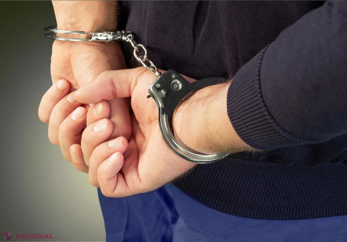 Fost polițiști de frontieră și o femeie, în arest în R. Moldova pentru organizarea migrației ilegale a circa 400 de ucraineni apți de război