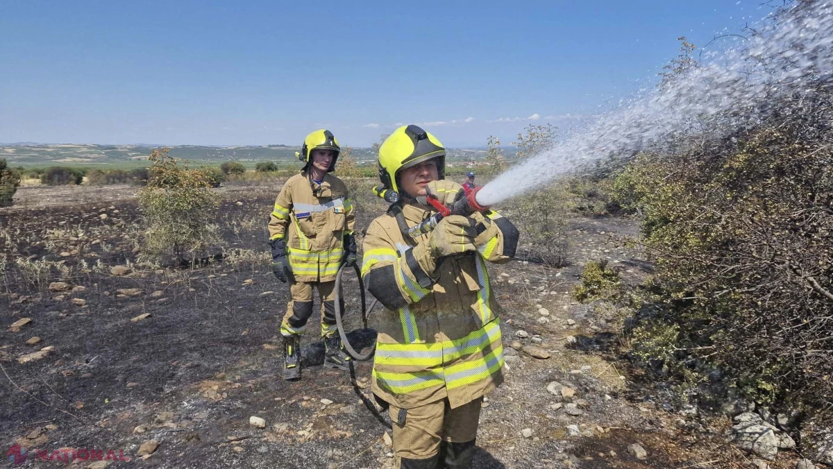 Pompierii moldoveni, peste șapte ore de luptă cu incendiile de vegetație în Grecia