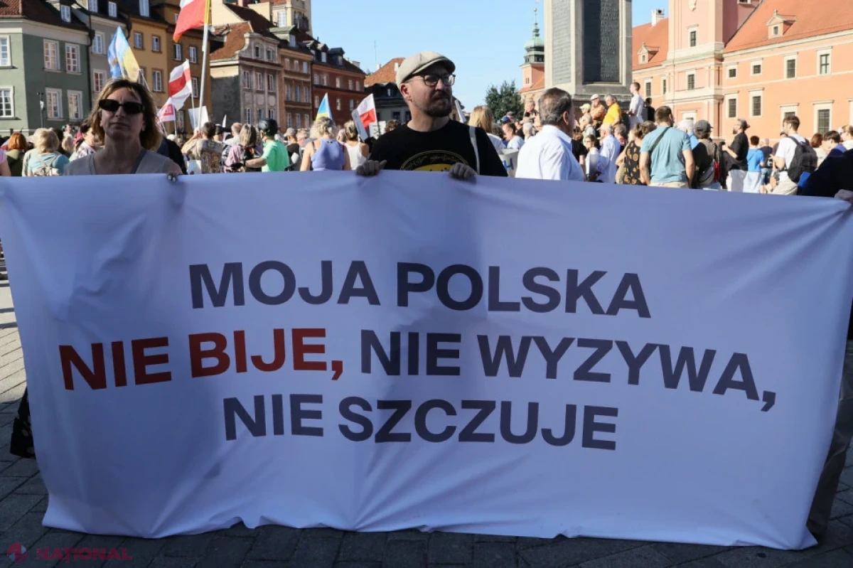 Polonezii ies în stradă în zeci de oraşe împotriva violenţelor tot mai dese asupra refugiaţilor ucraineni