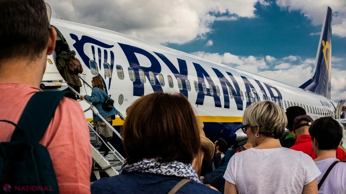 Raport preliminar NTSB: pală ruptă a motorului a spart geamul avionului Ryanair, rănind grav un pasager sârb și forțând întoarcerea de urgență