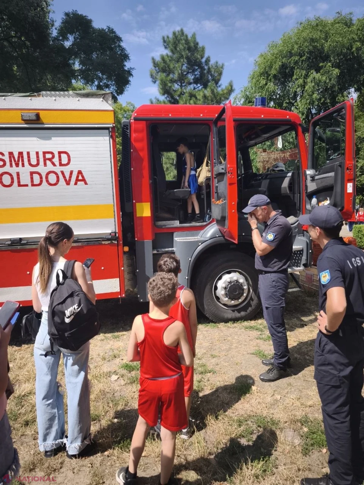 Salvatorii IGSU au învățat tinerii din Bălți cum să fie în siguranță la Festivalul Zilei Internaționale a Tineretului