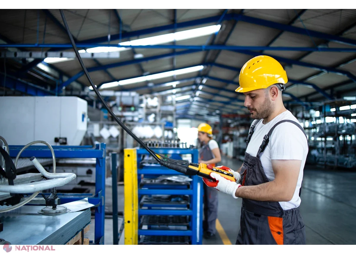 Prețurile producției industriale cresc ușor în iulie 2026, cu scăderi accentuate în sectorul energetic
