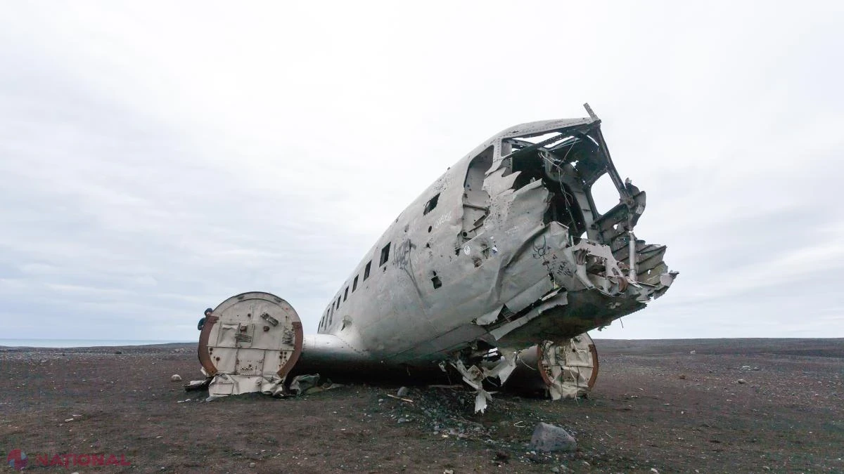 Opt morți după prăbușirea unui avion charter lângă o stație radar militară din Alaska