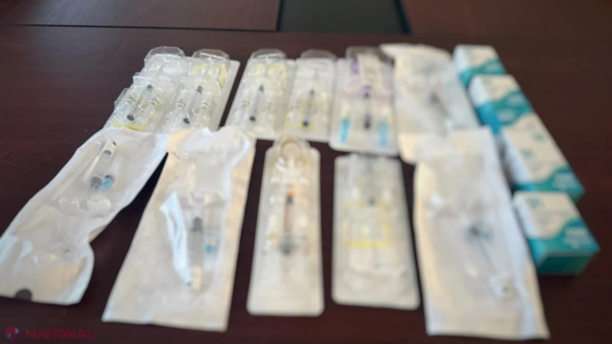 Produse cosmetologice injectabile nedeclarate, găsite în bagajul unei pasagere pe ruta Kiev–Chișinău