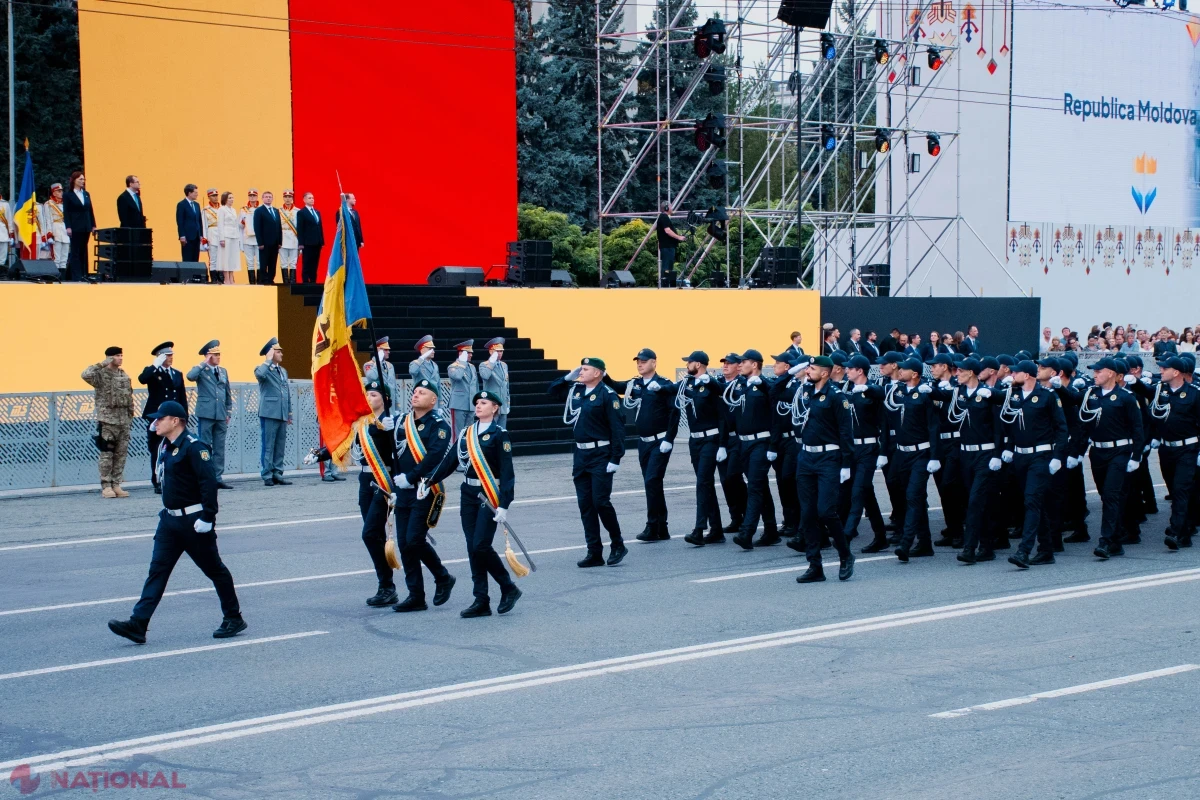 Polițiștii de frontieră ai Republicii Moldova au defilat cu tricolorul în parada dedicată Zilei Independenței