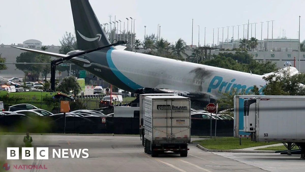 Cinci persoane au murit după ce un avion cargo Amazon a ieșit de pe pista aeroportului din Miami