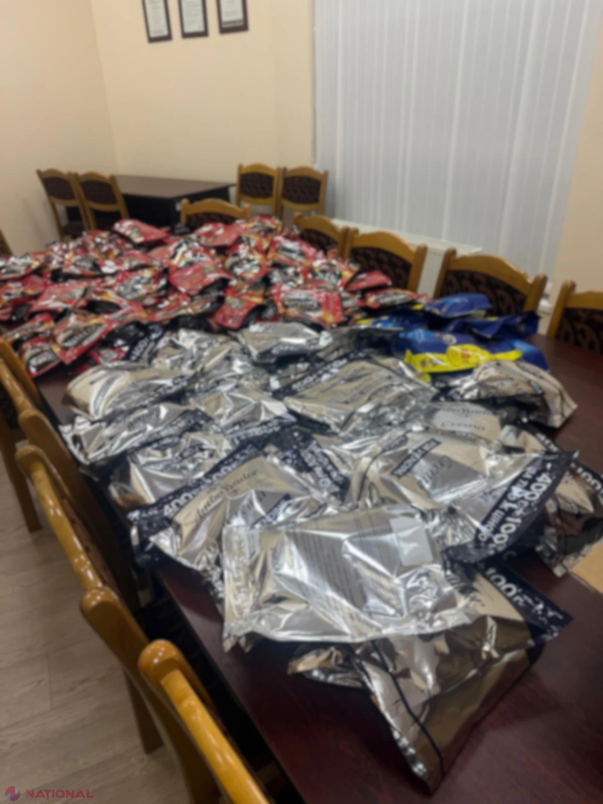 Cafea și suplimente alimentare, ascunse într-un autocar pe ruta Kiev–Chișinău, depistate la vamă