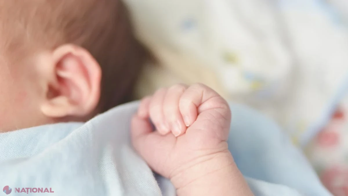 O femeie din Grecia a născut o fetiță dintr-un embrion congelat timp de 22 de ani, după moartea fiului său
