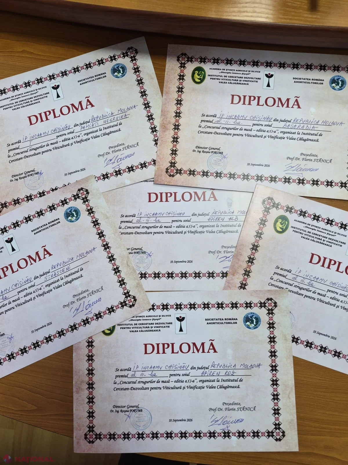 Soiurile autohtone de struguri ale Republicii Moldova, premiate cu șase diplome în România