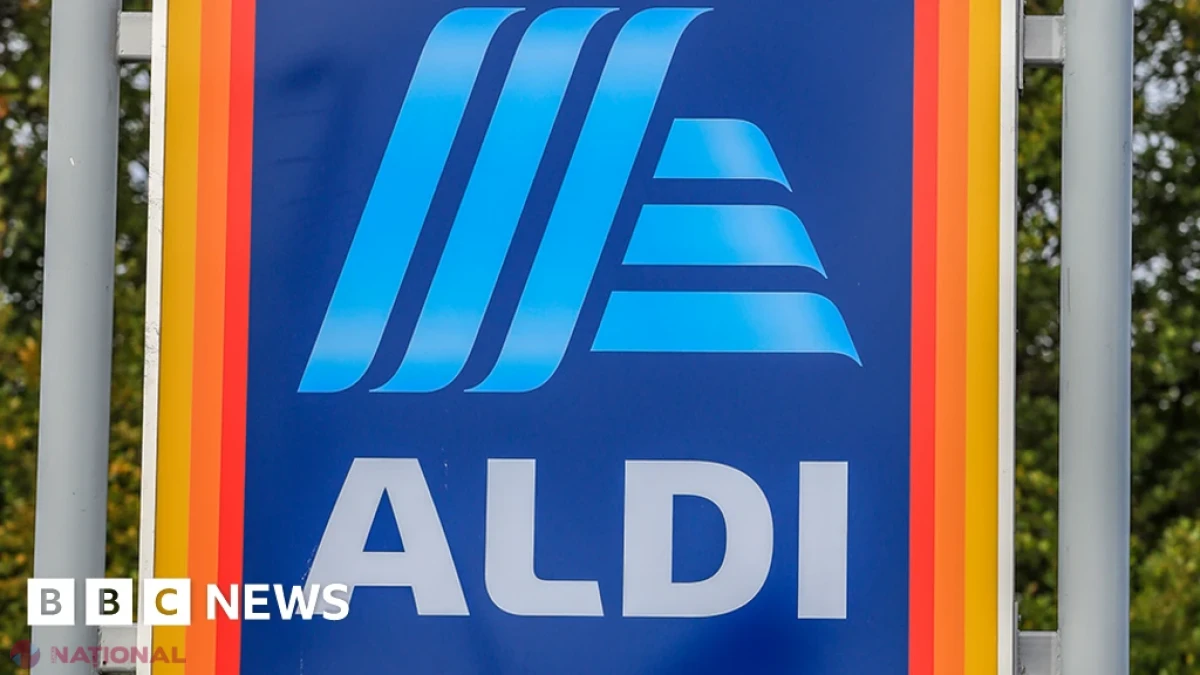 O clientă Aldi, nemulțumită de răspunsul generat de inteligența artificială după ce a găsit fire de păr în mâncare