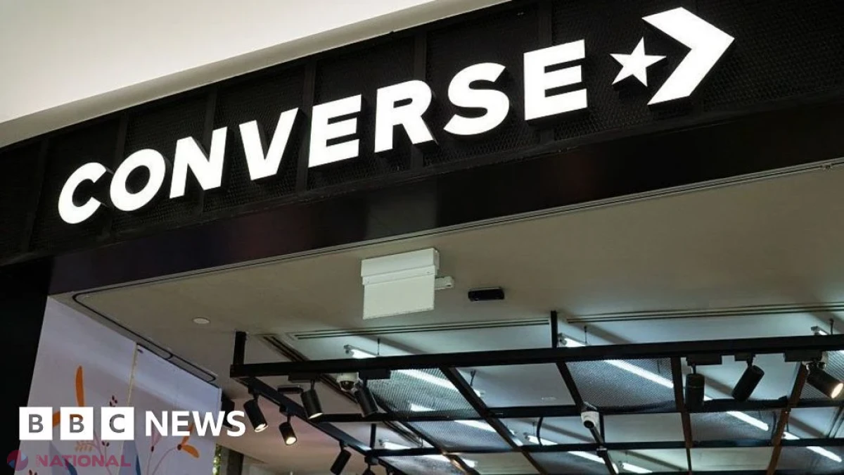 Converse retrage o reclamă după ce imaginea a fost asociată cu Ku Klux Klan