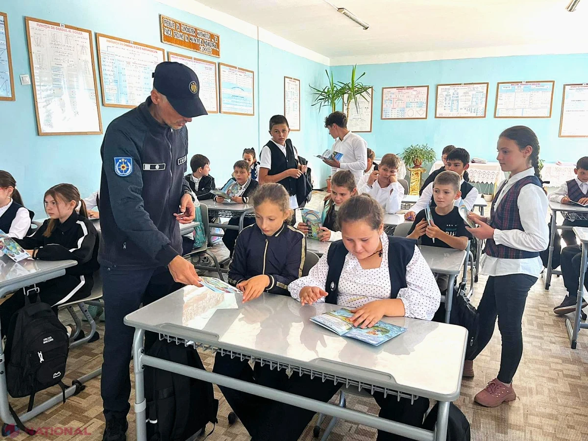 Peste 7 700 de elevi și studenți, instruiți de salvatori cum să acționeze în situații de urgență