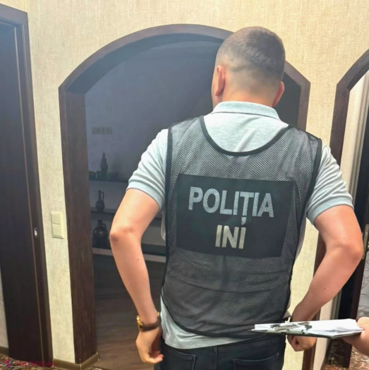 Escrocherie imobiliară de proporții la Bălți: Rețea de escroci care lăsa fără case persoanele vulnerabile, destructurată. 85.000 de euro ridicați și o persoană arestată