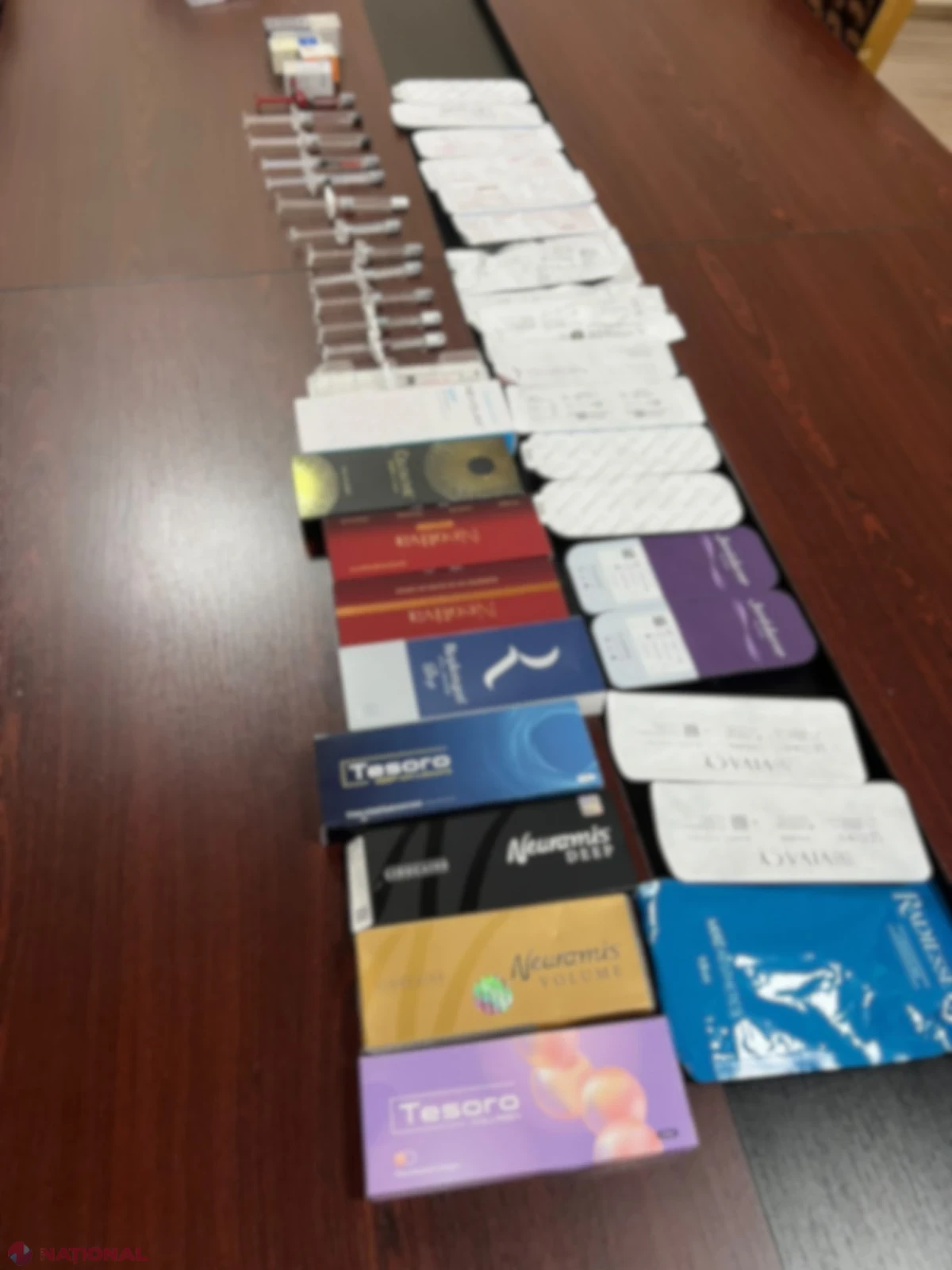 Tutun și preparate cosmetologice injectabile, depistate în bagajele unor călători la vama Tudora