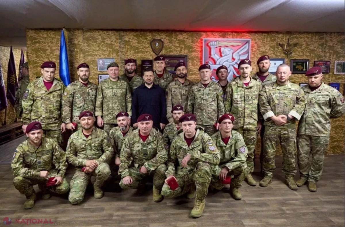 Zelenski a vizitat și a decorat militarii ucraineni de pe frontul din Lîman, unde armata a recâștigat teren în Operațiunea „Vivaldi”