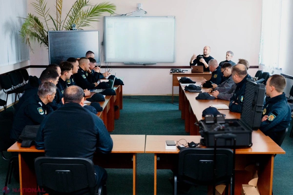 Polițiștii de frontieră, instruiți să opereze tehnologii moderne pentru securizarea frontierei