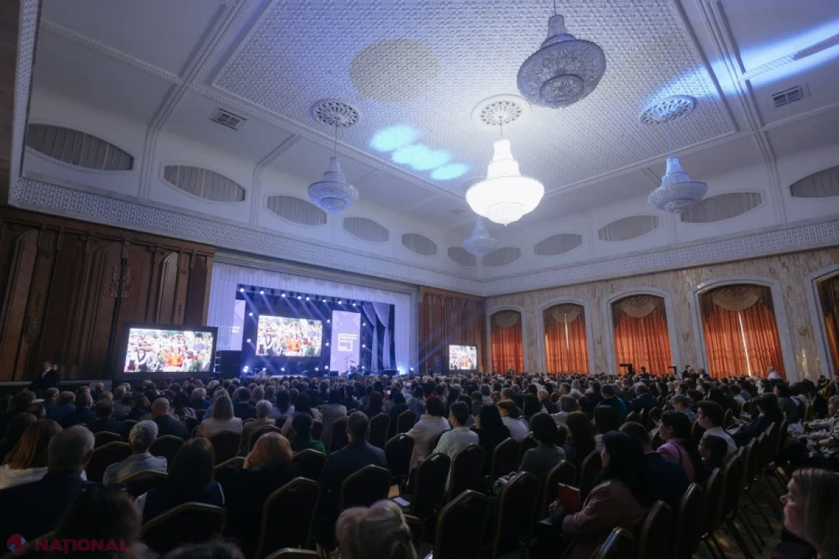Cei mai buni pedagogi din Republica Moldova, premiați la concursul „Pedagogul anului 2026”