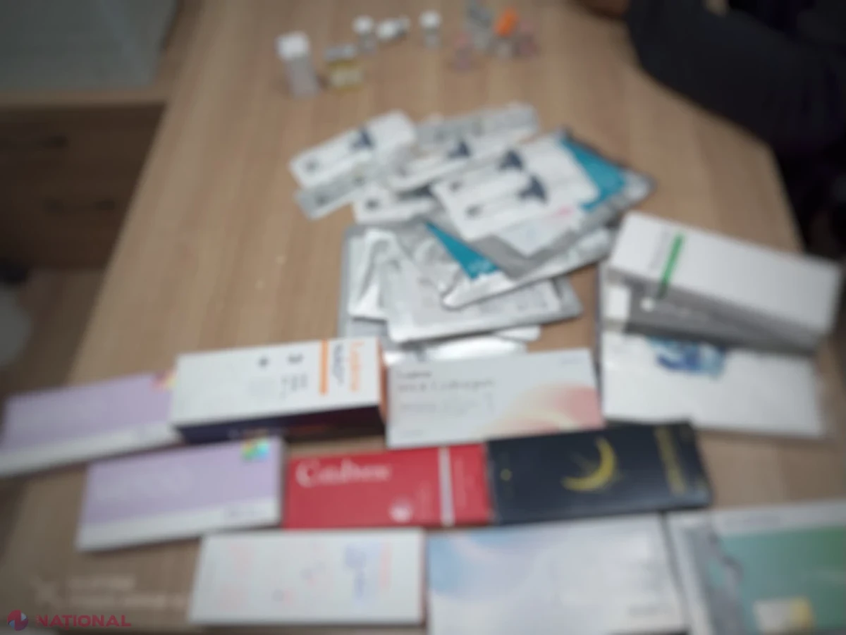 Produse cosmetice, inclusiv pentru proceduri injectabile, ascunse în bagajul unei pasagere la Palanca