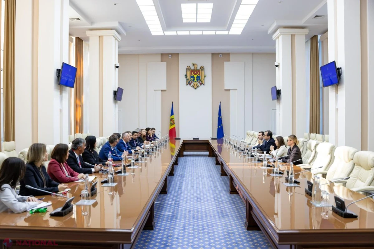 Premierul Vasile Tofan a discutat cu experți internaționali despre accelerarea aderării la UE și dezvoltarea economică a Republicii Moldova