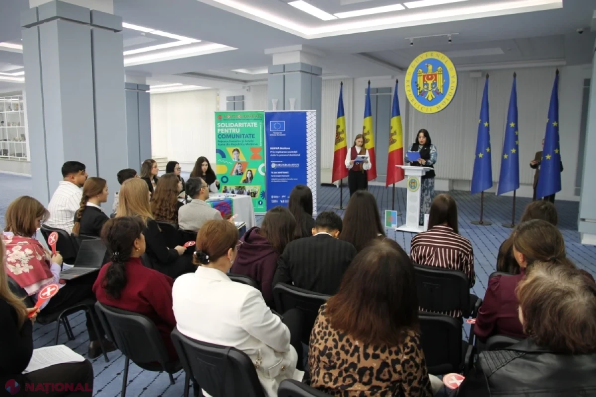20 de tineri romi au discutat cu MEC despre studierea limbii romani și accesul la educație