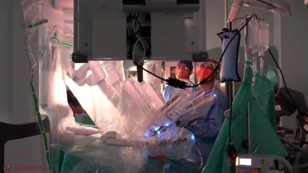 Robotul Da Vinci, la Spitalul Burghele: 250 de intervenții pentru pacienții cu cancer de prostată și tumori renale