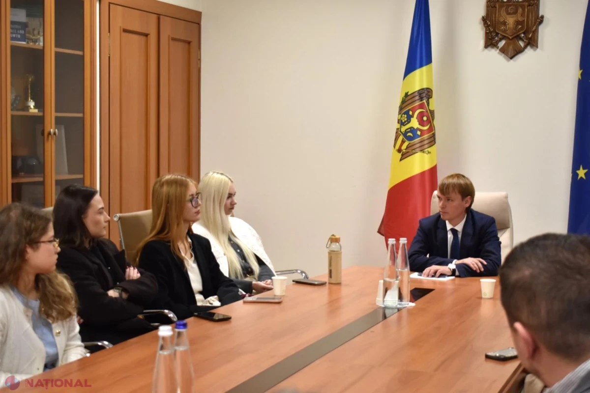 Ivan Țurcan a discutat cu tineri despre reintegrarea țării și parcursul european