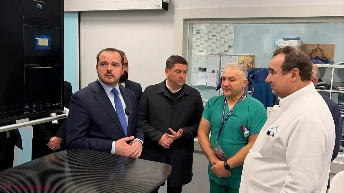 Rogobete, în vizită la Spitalul „Nicolae Oblu” din Iași, dotat cu un RMN portabil unic în România
