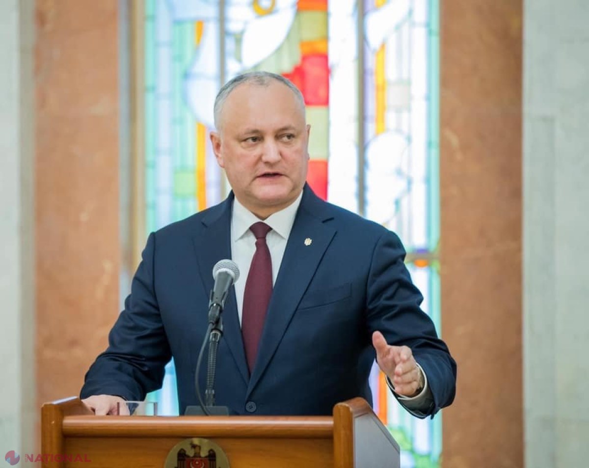 Noi RESTRICȚII pentru cetățeni. Aceștia NU vor mai putea ieși din case pe timp de noapte. INTERDICȚIA ar putea fi impusă și pe parcursul zilei. Toți angajații vor sta ACASĂ săptămâna viitoare. E o săptămână CRITICĂ