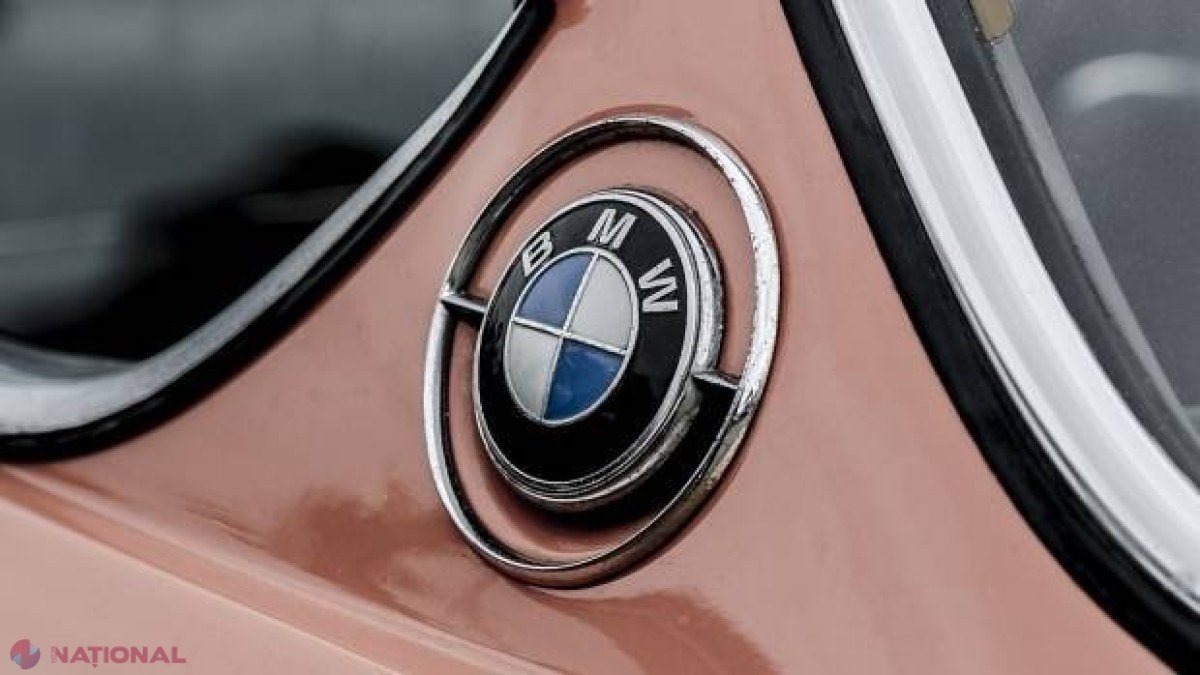 BMW va rechema la service 230 000 de vehicule, din cauza unor probleme la airbag-uri  
