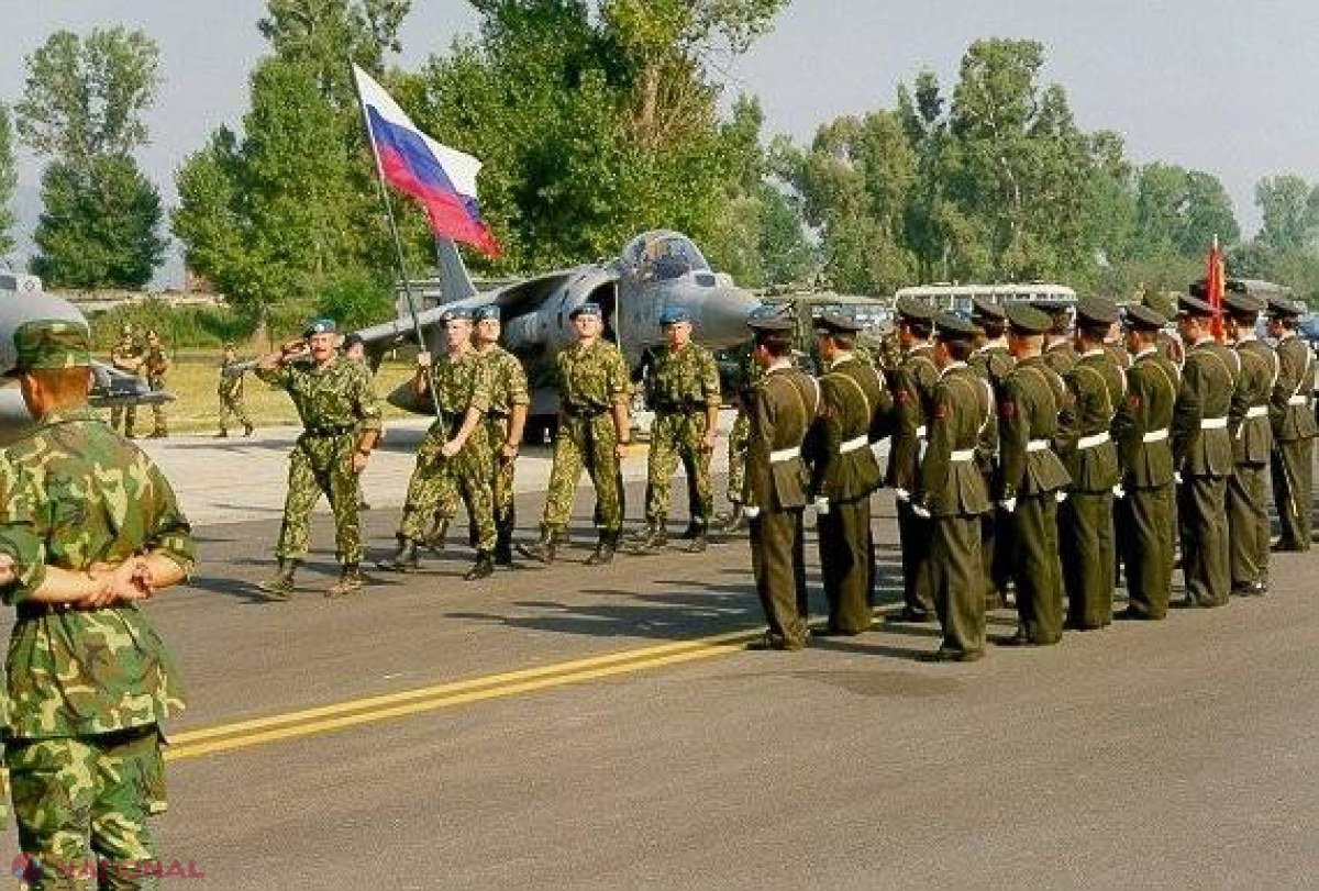 Putin a DAT ORDINUL: Armata rusă, pusă în ALERTĂ în mai multe regiuni ale țării