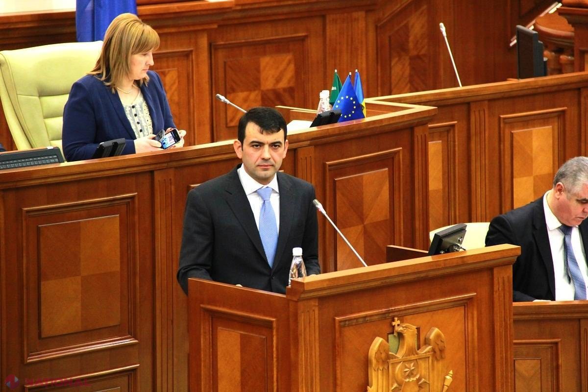 Chiril Gaburici a explicat în Parlament de ce și-a asumat Guvernul răspunderea pentru un pachet de legi