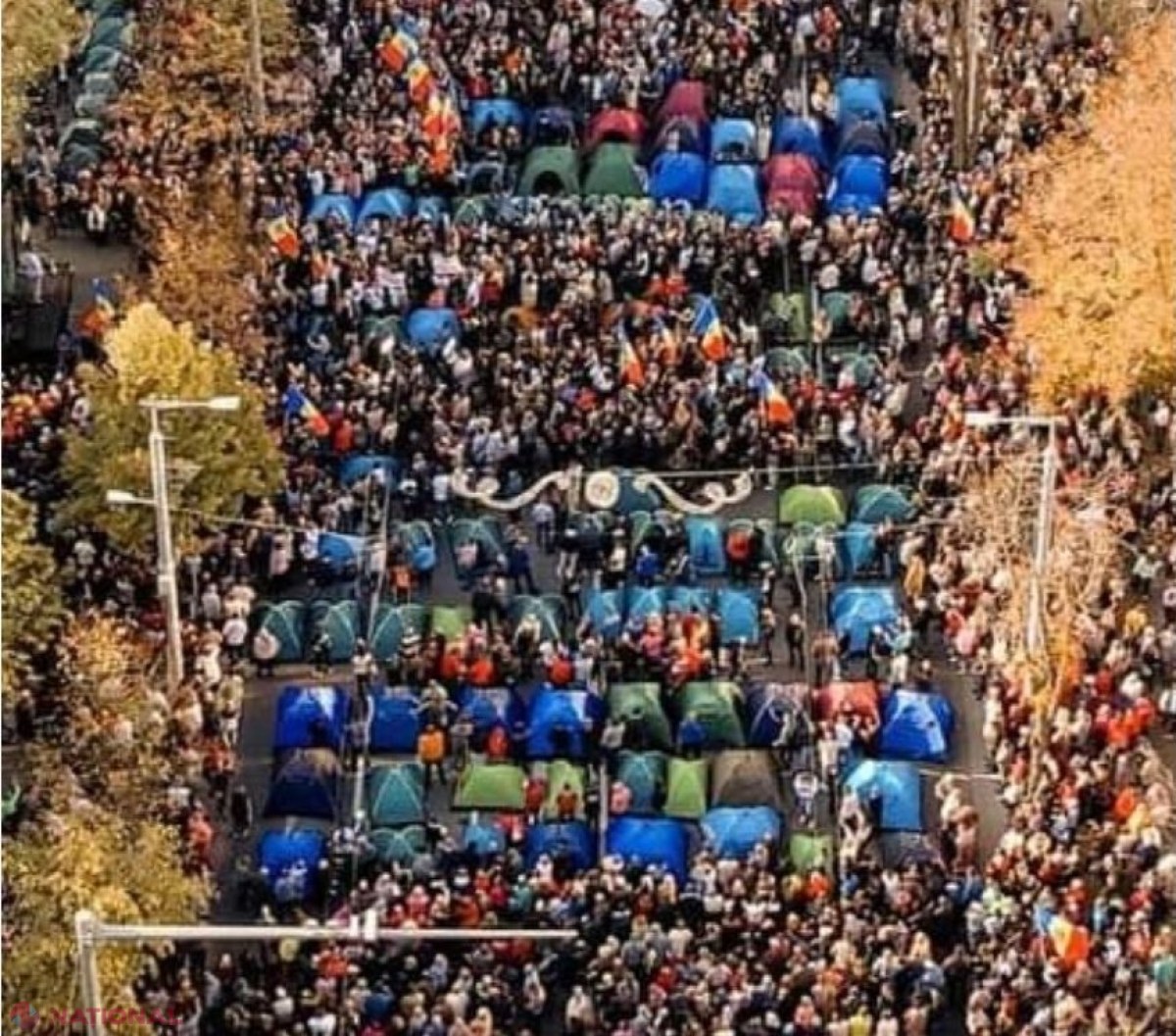 FOTO // Încă 100 de corturi au fost instalate în 