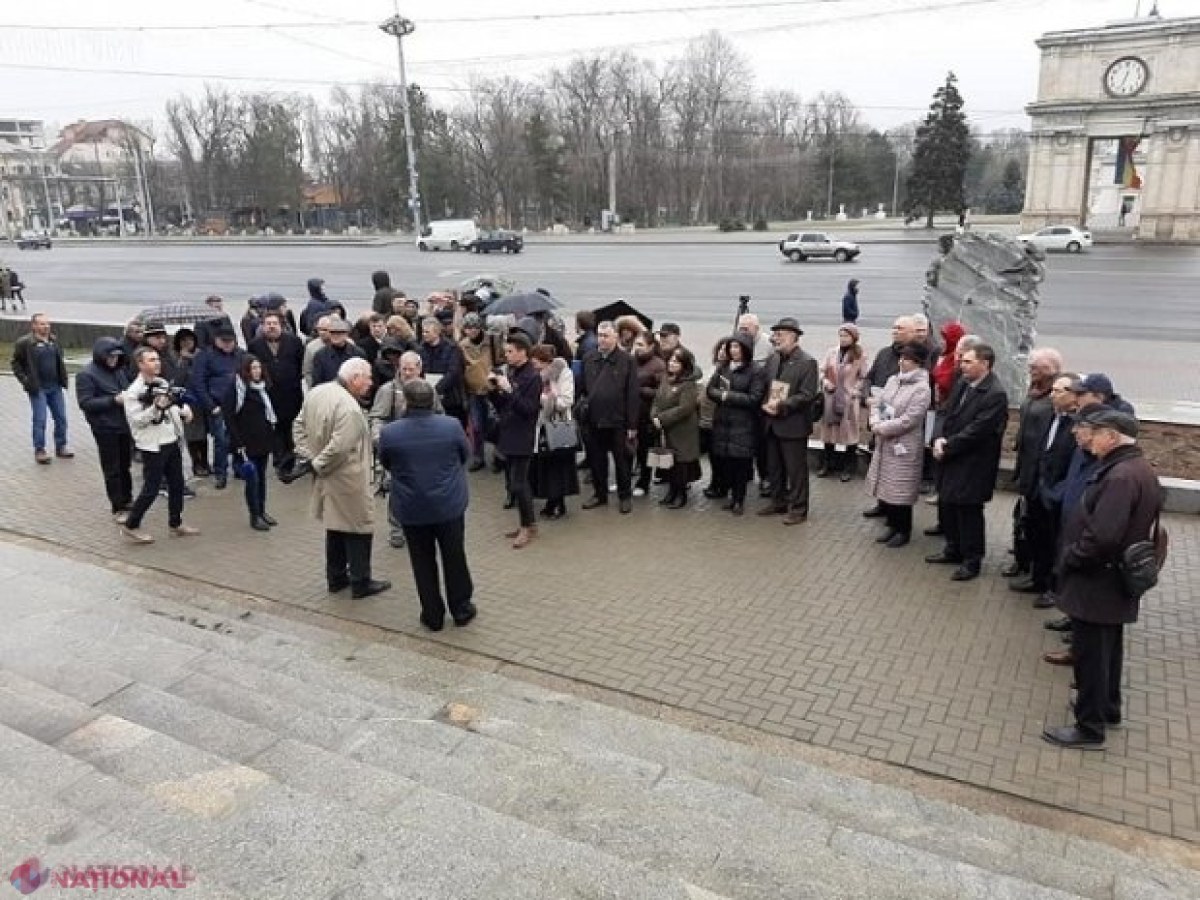 Peste 3 000 de cercetători din R. Moldova riscă să rămână ȘOMERI: „Se dorește restaurarea identității naționale SOVIETICE, pentru că nu e vorba despre o ofensivă bine gândită asupra identității noastre naționale, asupra istoriei românilor”