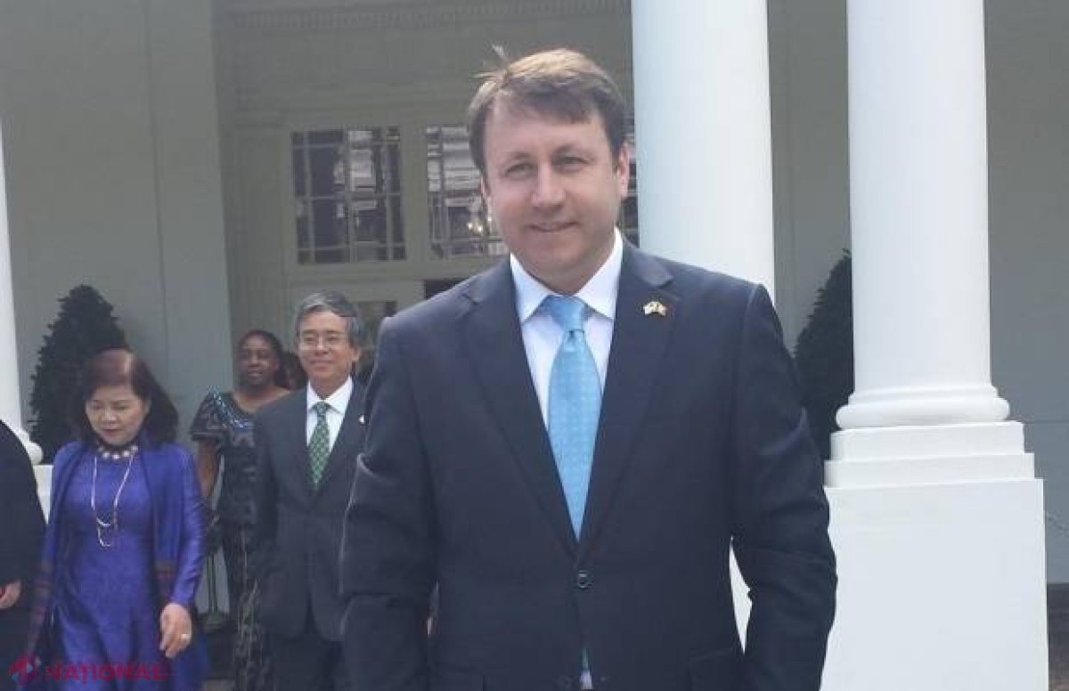 Fost ambasador al R. Moldova în SUA: „Acceptarea unei oferte din partea Federației Ruse ar însemna să renunțăm la visul european”