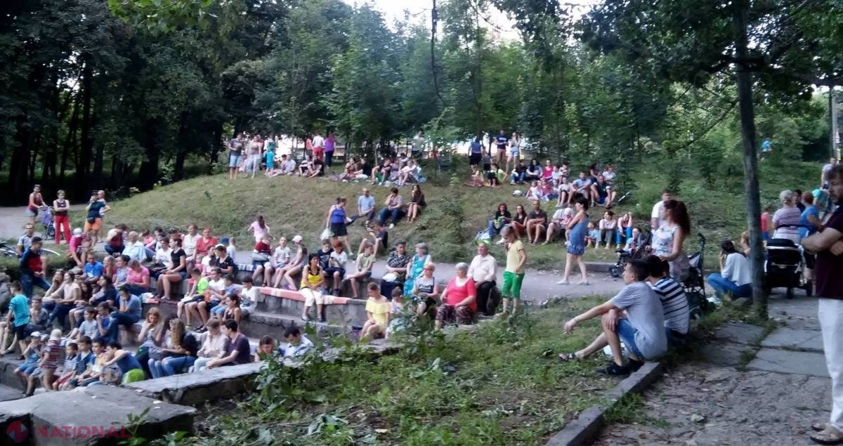 Primul Cinematograf în aer LIBER. Semnarea autorizației este TĂRĂGĂNATĂ