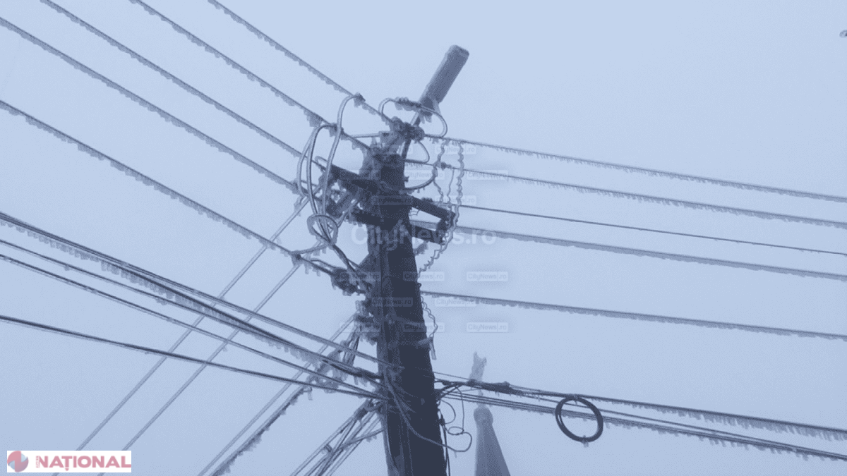 Peste 180 de localități rămân fără CURENT electric. 123 de brigăzi lucrează la restabilirea rețelelor AVARIATE de vântul puternic