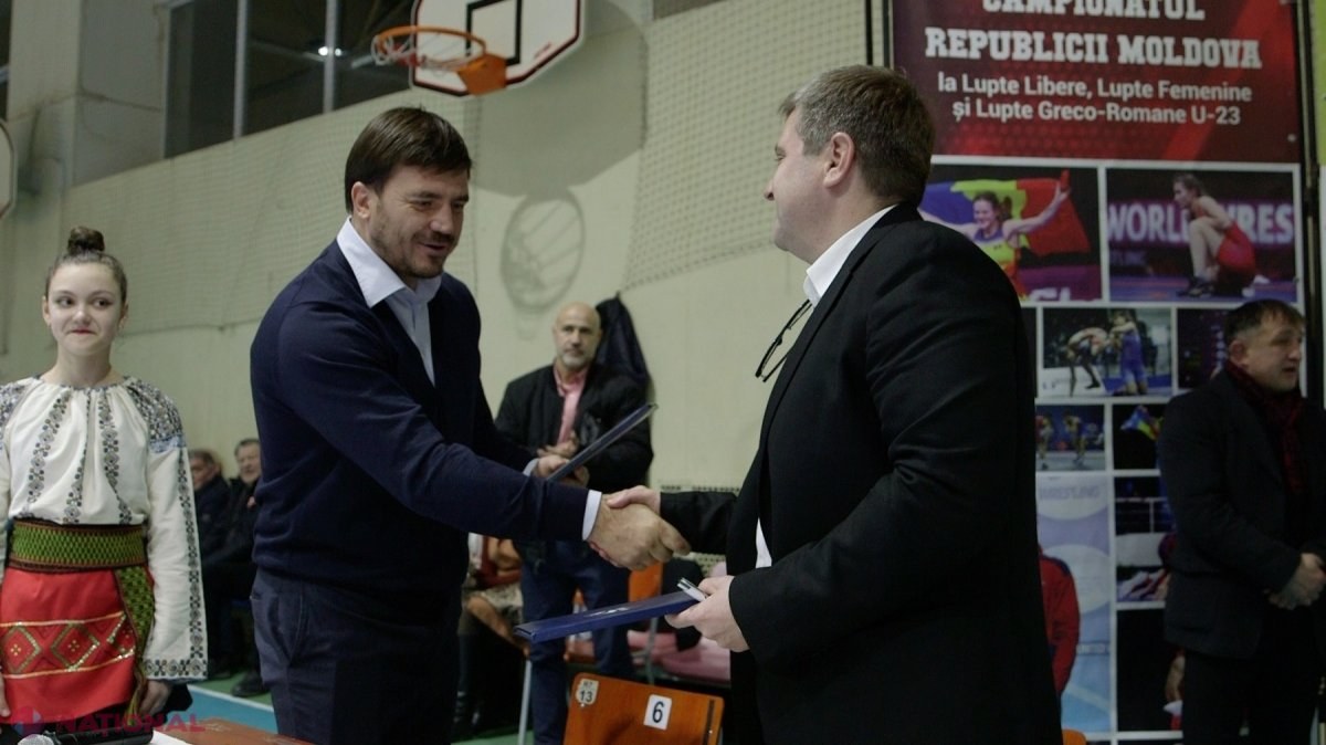 ​VIDEO // Gură de oxigen pentru Federația de Lupte, după semnarea unui protocol de colaborare Asociația A.S.I.C.S.: „Motivăm sportivii să devină campioni OLIMPICI. Dorința și angajamentul nostru e să susținem sportul moldovenesc”