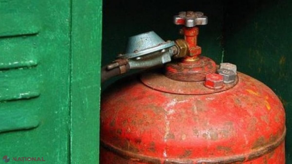 EXPLOZIE la Ocnița: Un bărbat, transportat în stare gravă la spital