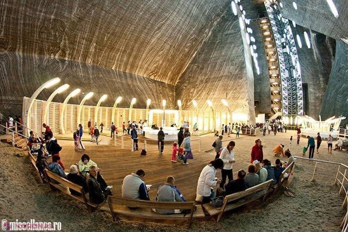 ROMÂNIA // De la o simplă PEȘTERĂ, la o adevărată OPERĂ DE ARTĂ