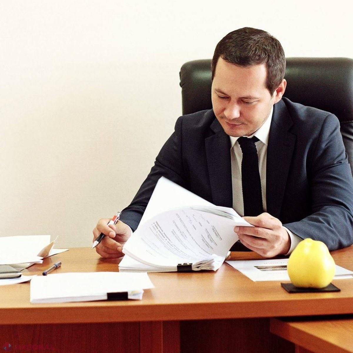 Viceprimarul capitalei DEZMINTE informațiile că se pregătesc majorări la prețul pentru călătoriile în troleibuze, microbuze și autobuze