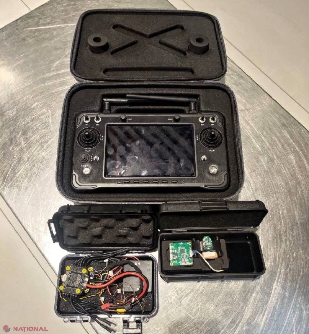 Un chinez a încercat să introducă în R. Moldova accesorii ale aparatelor de zbor fără pilot