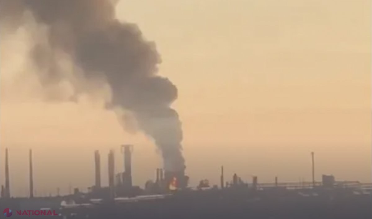 VIDEO // O nouă LOVITURĂ precisă efectuată de ucraineni. O rafinărie din Rusia aflată la 1.300 kilometri de granița cu Ucraina, în flăcări după un atac cu drone